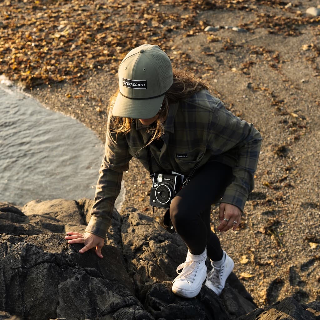 SOCIAL CARD SUEDE HAT GREEN 2